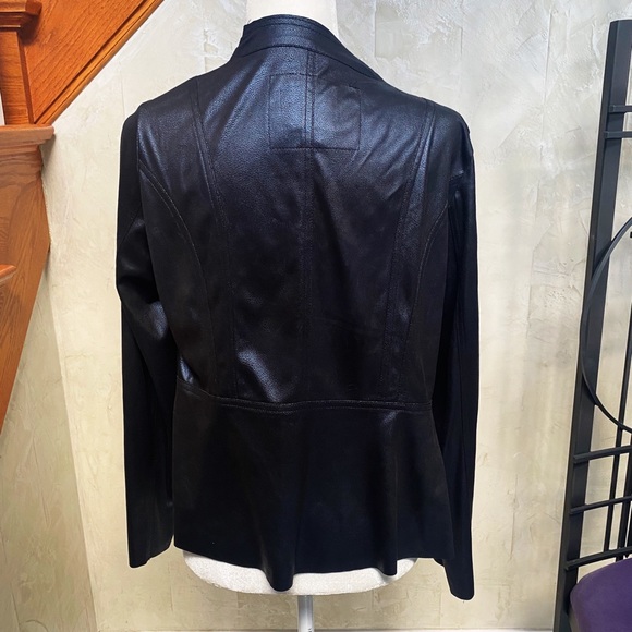 NWT Insight Faux Black Leather Jacket.  Side zipper on left - Picture 3 of 5